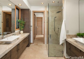 176 Hanapepe Loop,Honolulu,Hawaii,96825,6 Bedrooms Bedrooms,7 BathroomsBathrooms,Single family,Hanapepe,18804094