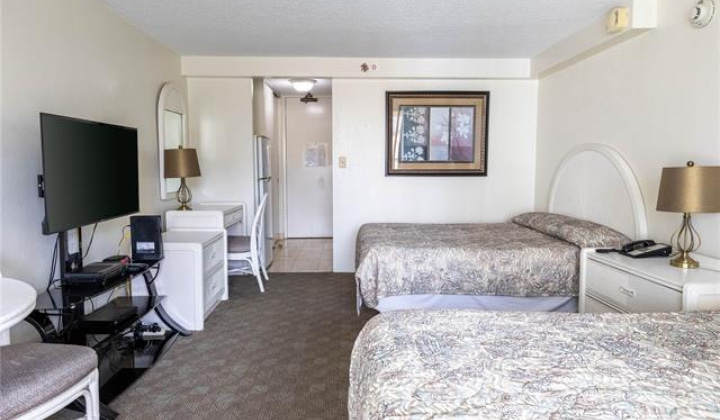 445 Seaside Avenue,Honolulu,Hawaii,96815,1 BathroomBathrooms,Condo/Townhouse,Seaside,11,18209380