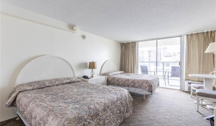 445 Seaside Avenue,Honolulu,Hawaii,96815,1 BathroomBathrooms,Condo/Townhouse,Seaside,11,18209380