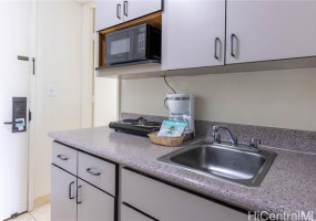 445 Seaside Avenue,Honolulu,Hawaii,96815,1 BathroomBathrooms,Condo/Townhouse,Seaside,11,18209380