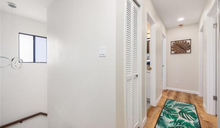 1812 Waiola Street,Honolulu,Hawaii,96826,3 ベッドルーム ベッドルーム,2 バスルームバスルーム,一戸建て,Waiola,19380210
