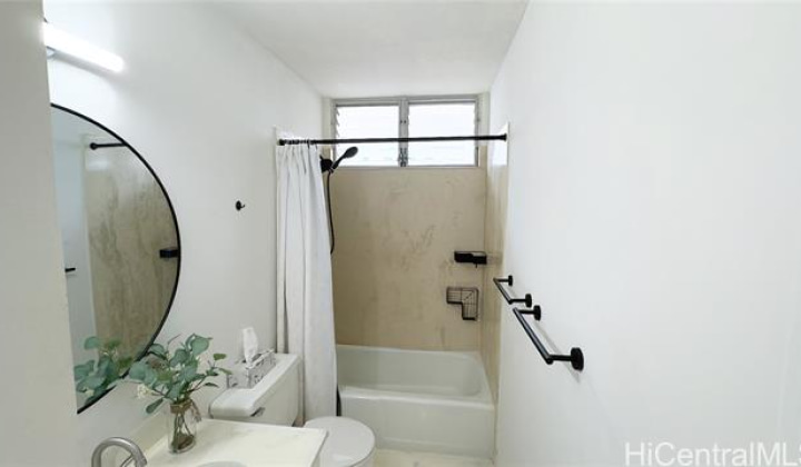 409 Iolani Avenue,Honolulu,Hawaii,96813,2 Bedrooms Bedrooms,2 BathroomsBathrooms,Condo/Townhouse,Iolani,4,18210044