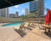 1909 Ala Wai Boulevard,Honolulu,Hawaii,96815,2 ベッドルーム ベッドルーム,1 バスルームバスルーム,コンド / タウンハウス,Ala Wai,14,18675335