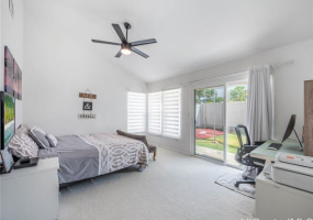 643 Kalanipuu Street,Honolulu,Hawaii,96825,5 Bedrooms Bedrooms,3 BathroomsBathrooms,Single family,Kalanipuu,18210345