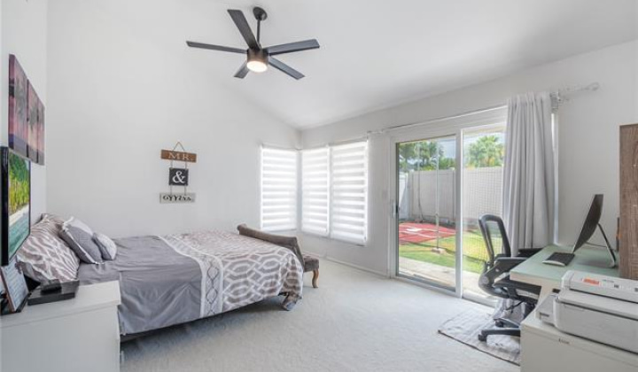 643 Kalanipuu Street,Honolulu,Hawaii,96825,5 Bedrooms Bedrooms,3 BathroomsBathrooms,Single family,Kalanipuu,18210345