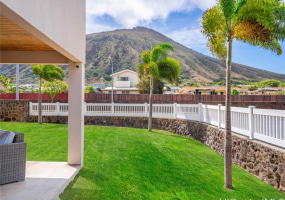 643 Kalanipuu Street,Honolulu,Hawaii,96825,5 Bedrooms Bedrooms,3 BathroomsBathrooms,Single family,Kalanipuu,18210345