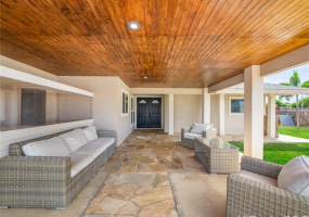 643 Kalanipuu Street,Honolulu,Hawaii,96825,5 Bedrooms Bedrooms,3 BathroomsBathrooms,Single family,Kalanipuu,18210345