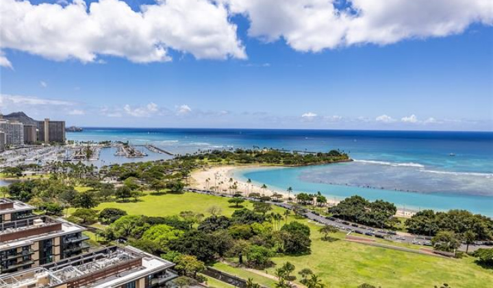 1350 Ala Moana Boulevard,Honolulu,Hawaii,96814,2 ベッドルーム ベッドルーム,2 バスルームバスルーム,コンド / タウンハウス,Ala Moana,28,18675555