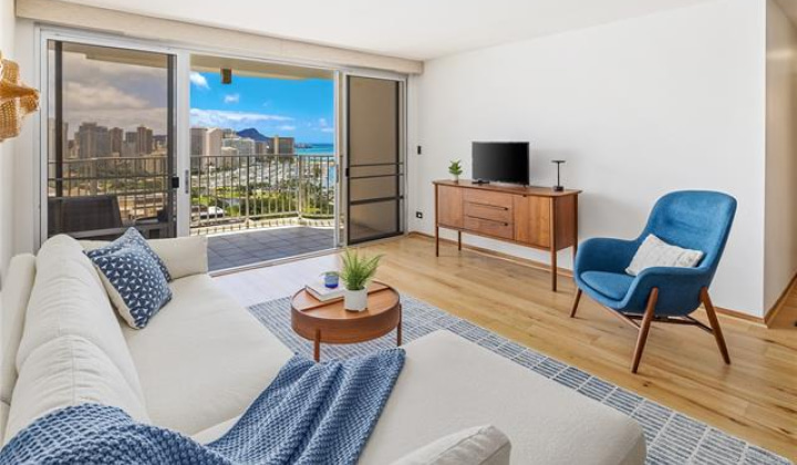 1350 Ala Moana Boulevard,Honolulu,Hawaii,96814,2 ベッドルーム ベッドルーム,2 バスルームバスルーム,コンド / タウンハウス,Ala Moana,28,18675555