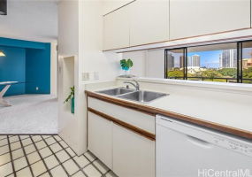 1221 Victoria Street,Honolulu,Hawaii,96814,1 Bedroom Bedrooms,1 BathroomBathrooms,Condo/Townhouse,Victoria,6,18210632