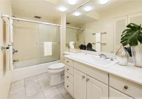 1221 Victoria Street,Honolulu,Hawaii,96814,1 Bedroom Bedrooms,1 BathroomBathrooms,Condo/Townhouse,Victoria,6,18210632