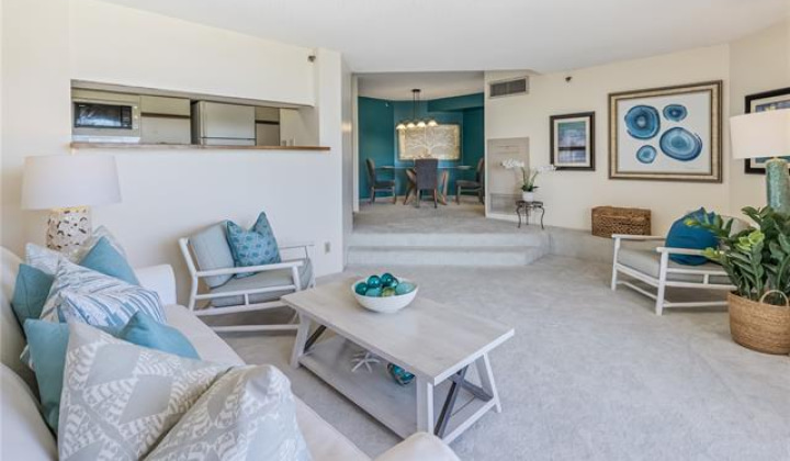 1221 Victoria Street,Honolulu,Hawaii,96814,1 Bedroom Bedrooms,1 BathroomBathrooms,Condo/Townhouse,Victoria,6,18210632