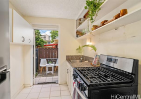 1426 Keeaumoku Street,Honolulu,Hawaii,96822,2 Bedrooms Bedrooms,1 BathroomBathrooms,Condo/Townhouse,Keeaumoku,1,18210711