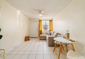 1426 Keeaumoku Street,Honolulu,Hawaii,96822,2 Bedrooms Bedrooms,1 BathroomBathrooms,Condo/Townhouse,Keeaumoku,1,18210711