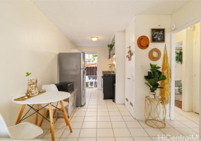 4300 Waialae Avenue,Honolulu,Hawaii,96816,3 Bedrooms Bedrooms,2 BathroomsBathrooms,Condo/Townhouse,Waialae,10,17812716