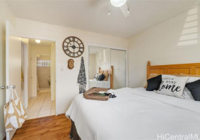 1426 Keeaumoku Street,Honolulu,Hawaii,96822,2 Bedrooms Bedrooms,1 BathroomBathrooms,Condo/Townhouse,Keeaumoku,1,18210711