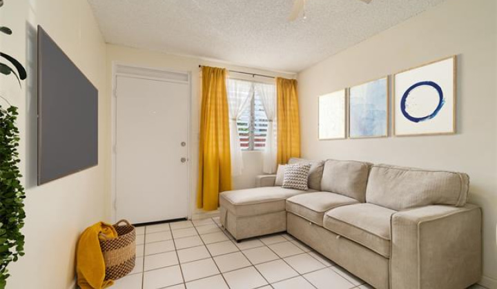 1426 Keeaumoku Street,Honolulu,Hawaii,96822,2 Bedrooms Bedrooms,1 BathroomBathrooms,Condo/Townhouse,Keeaumoku,1,18210711