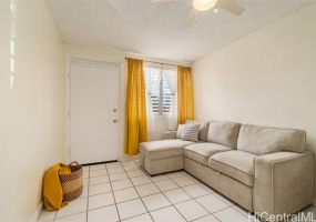 1426 Keeaumoku Street,Honolulu,Hawaii,96822,2 Bedrooms Bedrooms,1 BathroomBathrooms,Condo/Townhouse,Keeaumoku,1,18210711