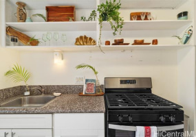 1426 Keeaumoku Street,Honolulu,Hawaii,96822,2 Bedrooms Bedrooms,1 BathroomBathrooms,Condo/Townhouse,Keeaumoku,1,18210711