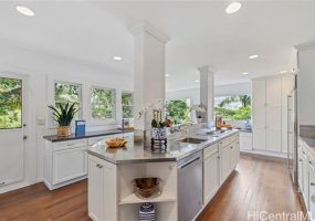 3107 Oahu Avenue,Honolulu,Hawaii,96822,5 Bedrooms Bedrooms,4 BathroomsBathrooms,Single family,Oahu,18211259