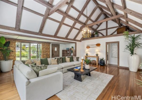 3107 Oahu Avenue,Honolulu,Hawaii,96822,5 Bedrooms Bedrooms,4 BathroomsBathrooms,Single family,Oahu,18211259