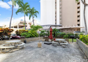 2525 Date Street,Honolulu,Hawaii,96826,1 BathroomBathrooms,Condo/Townhouse,Date,15,18211520