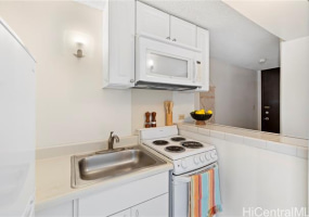 2525 Date Street,Honolulu,Hawaii,96826,1 BathroomBathrooms,Condo/Townhouse,Date,15,18211520