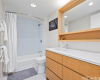 1388 Kapiolani Boulevard,Honolulu,Hawaii,96814,2 Bedrooms Bedrooms,2 BathroomsBathrooms,Condo/Townhouse,Kapiolani,27,18211663