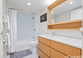 1388 Kapiolani Boulevard,Honolulu,Hawaii,96814,2 Bedrooms Bedrooms,2 BathroomsBathrooms,Condo/Townhouse,Kapiolani,27,18211663