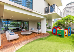 1388 Kapiolani Boulevard,Honolulu,Hawaii,96814,2 Bedrooms Bedrooms,2 BathroomsBathrooms,Condo/Townhouse,Kapiolani,27,18211663