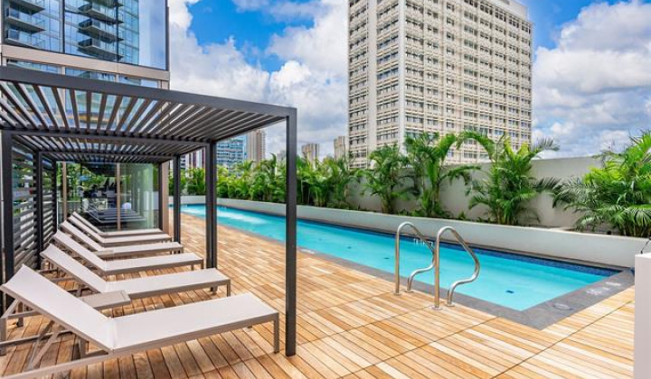 1388 Kapiolani Boulevard,Honolulu,Hawaii,96814,2 Bedrooms Bedrooms,2 BathroomsBathrooms,Condo/Townhouse,Kapiolani,27,18211663