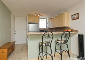 1403 Makiki Street,Honolulu,Hawaii,96814,2 ベッドルーム ベッドルーム,1 バスルームバスルーム,コンド / タウンハウス,Makiki,8,18212533