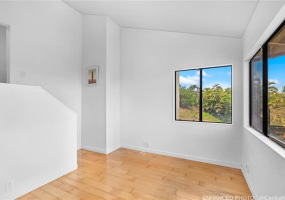 600 Kahiau Loop,Honolulu,Hawaii,96821,4 Bedrooms Bedrooms,3 BathroomsBathrooms,Single family,Kahiau,18212745