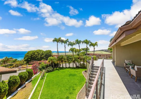 600 Kahiau Loop,Honolulu,Hawaii,96821,4 Bedrooms Bedrooms,3 BathroomsBathrooms,Single family,Kahiau,18212745