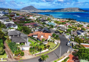 600 Kahiau Loop,Honolulu,Hawaii,96821,4 Bedrooms Bedrooms,3 BathroomsBathrooms,Single family,Kahiau,18212745