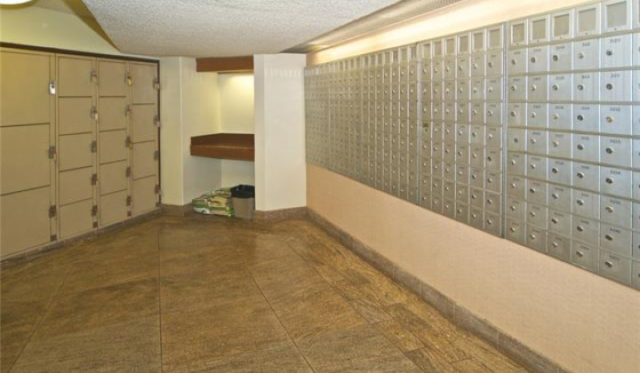 1778 Ala Moana Boulevard,Honolulu,Hawaii,96815,2 Bedrooms Bedrooms,2 BathroomsBathrooms,Condo/Townhouse,Ala Moana,34,19382872