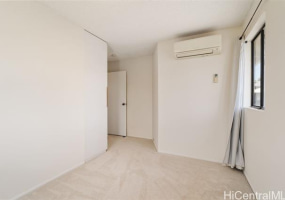 953 15th Avenue,Honolulu,Hawaii,96816,4 Bedrooms Bedrooms,2 BathroomsBathrooms,Single family,15th,18213262