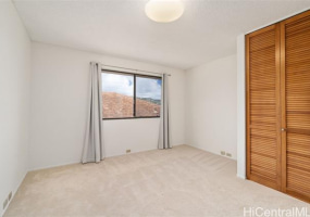 953 15th Avenue,Honolulu,Hawaii,96816,4 Bedrooms Bedrooms,2 BathroomsBathrooms,Single family,15th,18213262