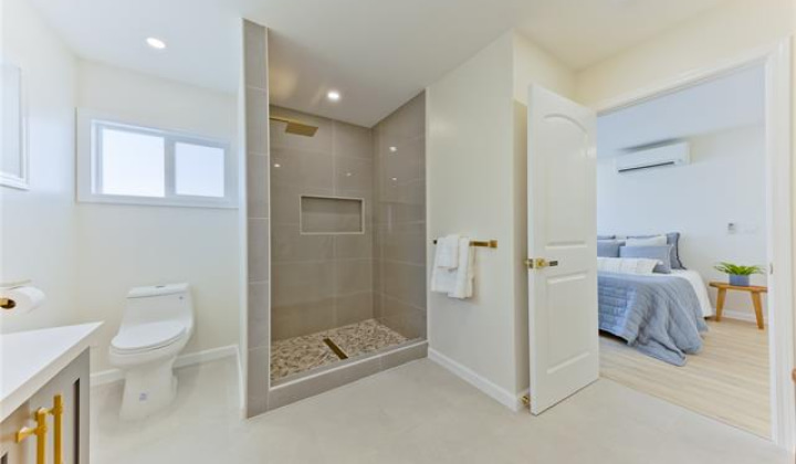 431C Kawailoa Road,Kailua,Hawaii,96734,4 ベッドルーム ベッドルーム,3 バスルームバスルーム,一戸建て,Kawailoa,18213587