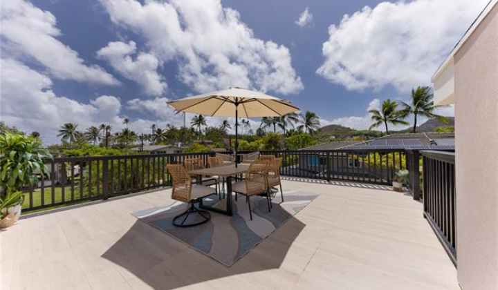 431C Kawailoa Road,Kailua,Hawaii,96734,4 ベッドルーム ベッドルーム,3 バスルームバスルーム,一戸建て,Kawailoa,18213587