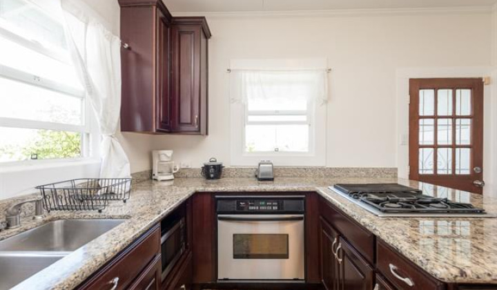 1848 Puowaina Drive,Honolulu,Hawaii,96813,6 Bedrooms Bedrooms,4 BathroomsBathrooms,Single family,Puowaina,18213622