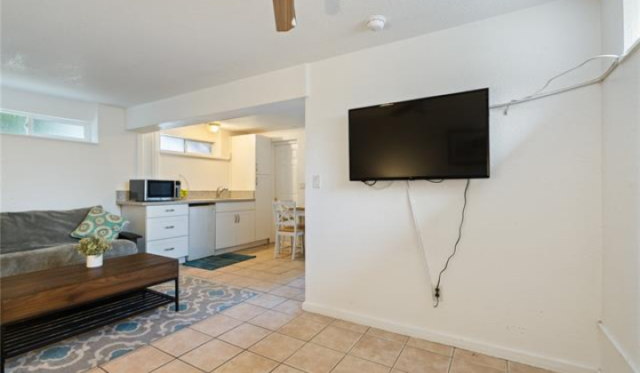 1848 Puowaina Drive,Honolulu,Hawaii,96813,6 Bedrooms Bedrooms,4 BathroomsBathrooms,Single family,Puowaina,18213622