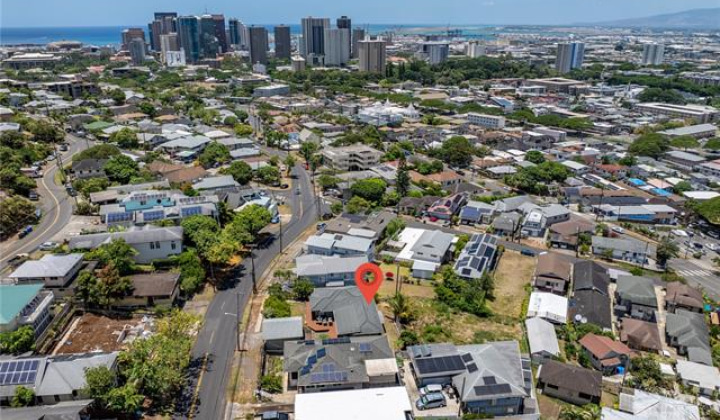 1848 Puowaina Drive,Honolulu,Hawaii,96813,6 Bedrooms Bedrooms,4 BathroomsBathrooms,Single family,Puowaina,18213622