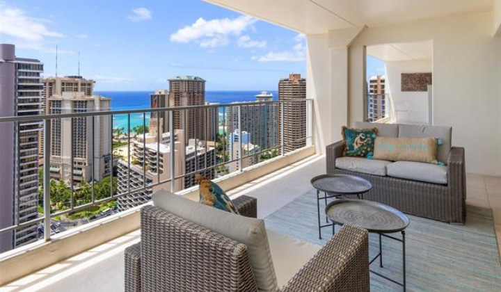 469 Ena Road,Honolulu,Hawaii,96815,3 Bedrooms Bedrooms,2 BathroomsBathrooms,Condo/Townhouse,Ena,37,18213623