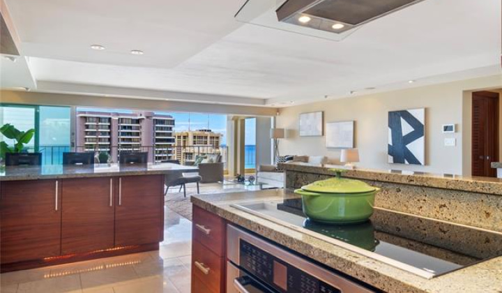 469 Ena Road,Honolulu,Hawaii,96815,3 Bedrooms Bedrooms,2 BathroomsBathrooms,Condo/Townhouse,Ena,37,18213623
