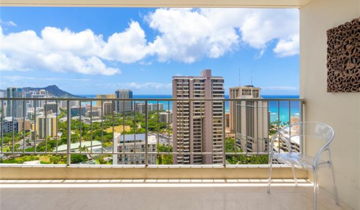 469 Ena Road,Honolulu,Hawaii,96815,3 Bedrooms Bedrooms,2 BathroomsBathrooms,Condo/Townhouse,Ena,37,18213623