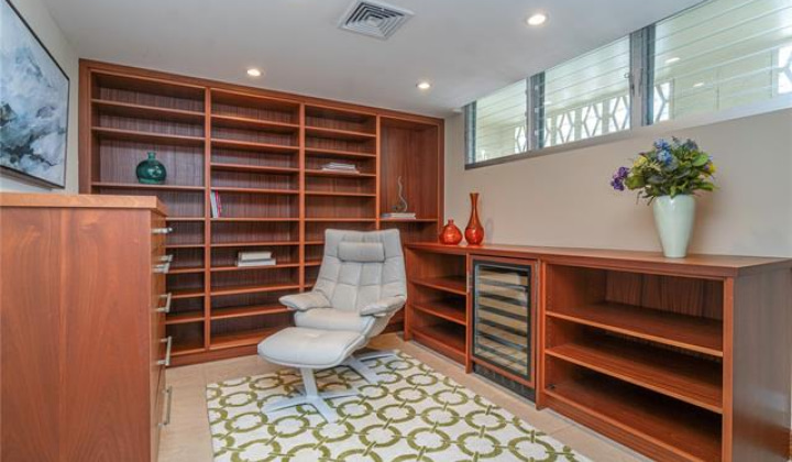 469 Ena Road,Honolulu,Hawaii,96815,3 Bedrooms Bedrooms,2 BathroomsBathrooms,Condo/Townhouse,Ena,37,18213623