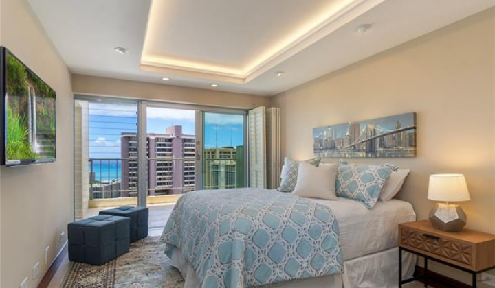 469 Ena Road,Honolulu,Hawaii,96815,3 Bedrooms Bedrooms,2 BathroomsBathrooms,Condo/Townhouse,Ena,37,18213623