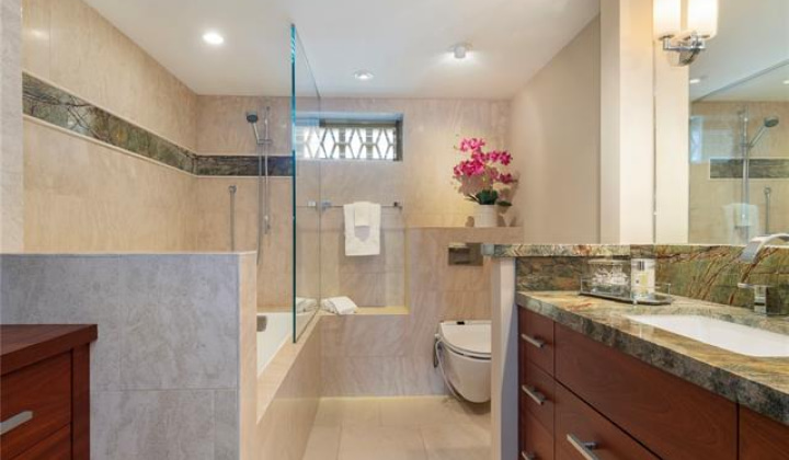469 Ena Road,Honolulu,Hawaii,96815,3 Bedrooms Bedrooms,2 BathroomsBathrooms,Condo/Townhouse,Ena,37,18213623
