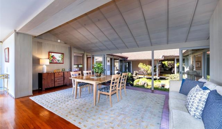 3852 Poka Street,Honolulu,Hawaii,96816,4 ベッドルーム ベッドルーム,3 バスルームバスルーム,一戸建て,Poka,18213846